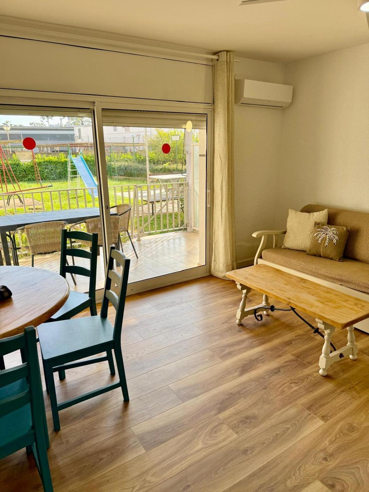 Apartamentos Hesperia Palmyra サロウ エクステリア 写真